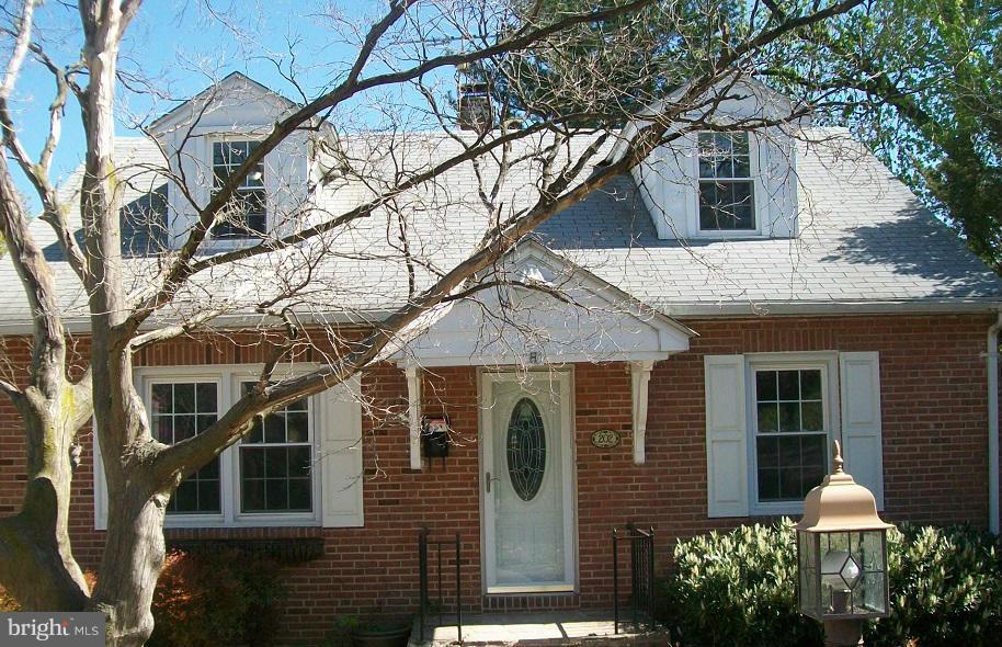 202 Charles Road Linthicum Heights, MD 21090 - Photo 1 of 10 Exterior (Front)