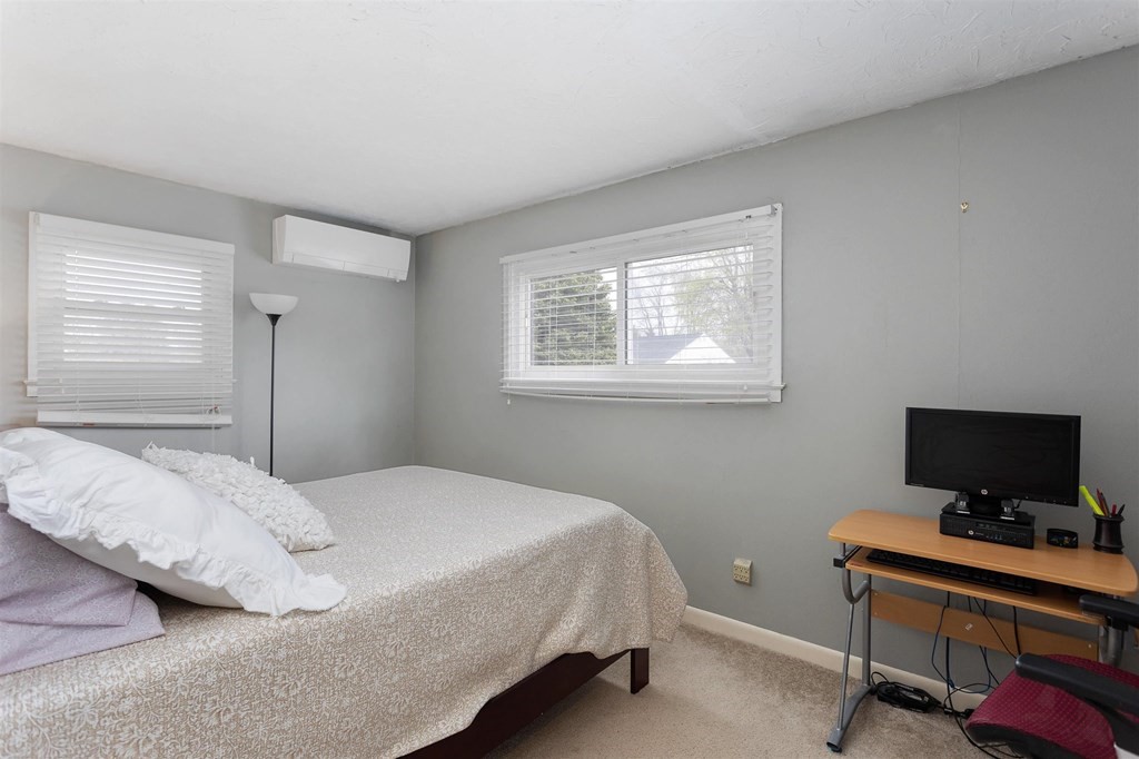 4 Robin Road Westborough, MA 01581 - Photo 18 of 26 Gallery Image 18