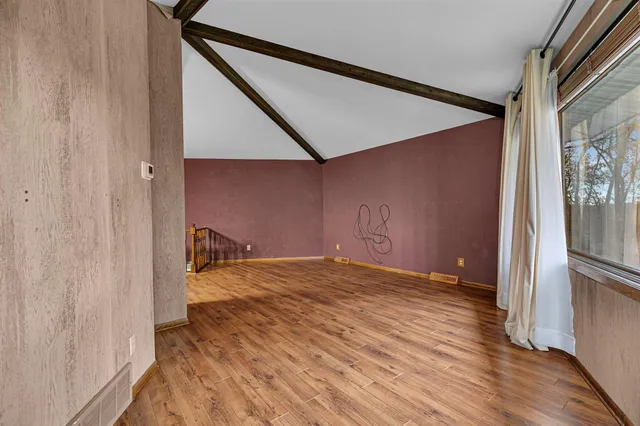 $284,900 | 1720 48th Avenue Northeast, Willmar, MN 56201