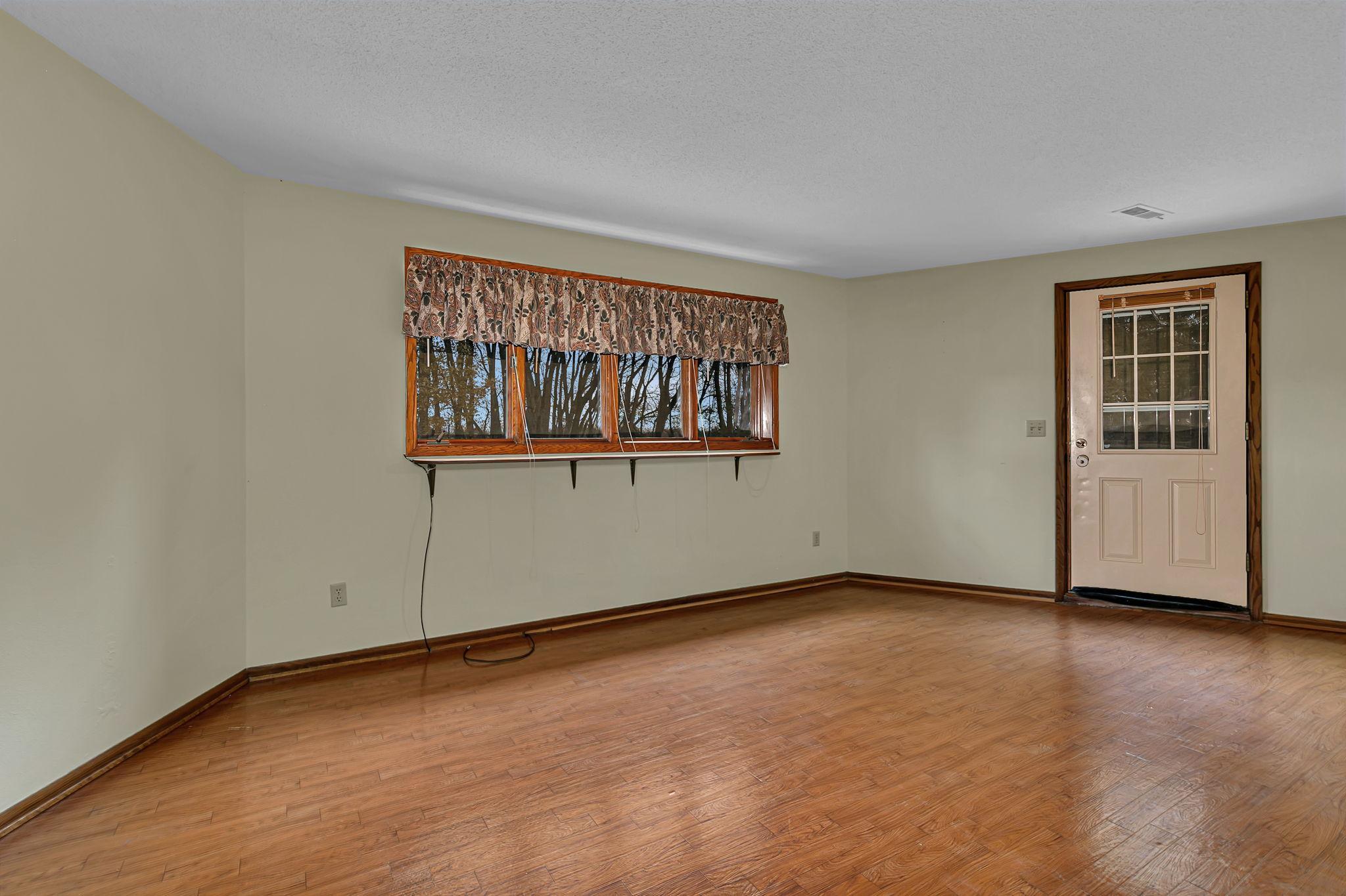 1720 48th Avenue Northeast Willmar, MN 56201 - Photo 23 of 37