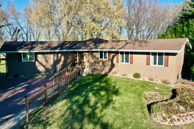 $284,900 | 1720 48th Avenue Northeast, Willmar, MN 56201