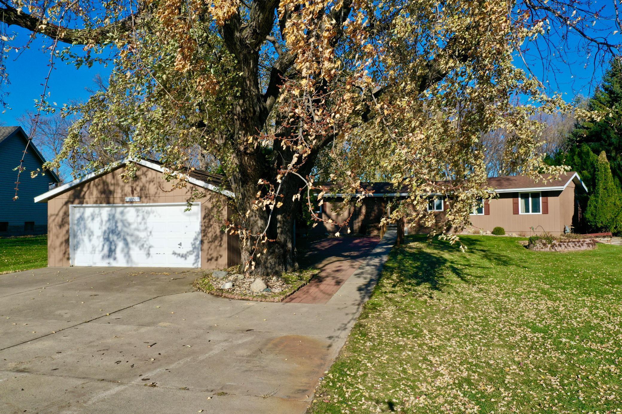 1720 48th Avenue Northeast Willmar, MN 56201 - Photo 34 of 37