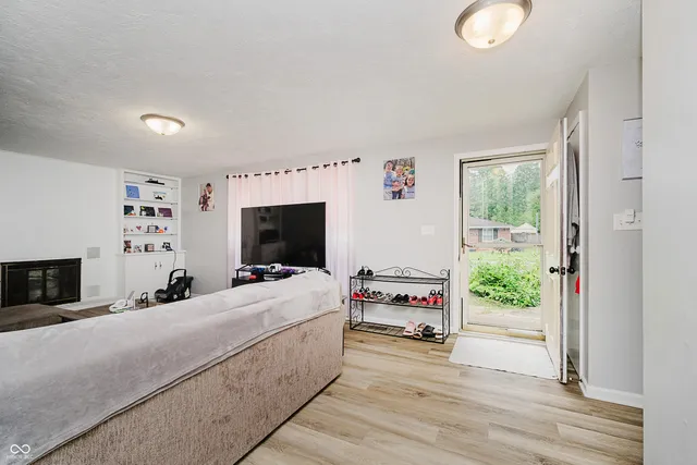 $425,000 | 2701 East 8th Street, Anderson, IN 46012