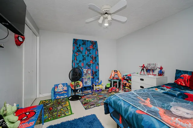 $425,000 | 2701 East 8th Street, Anderson, IN 46012