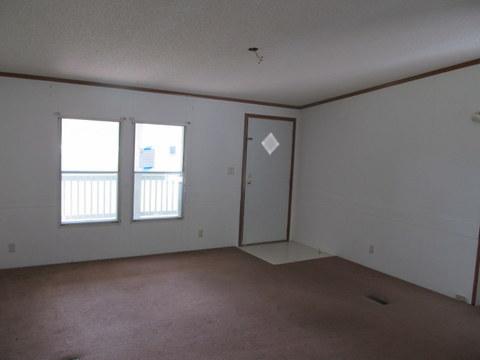 209 Webb Road West Bell Buckle, TN 37020 - Photo 5 of 12 Gallery Image 5