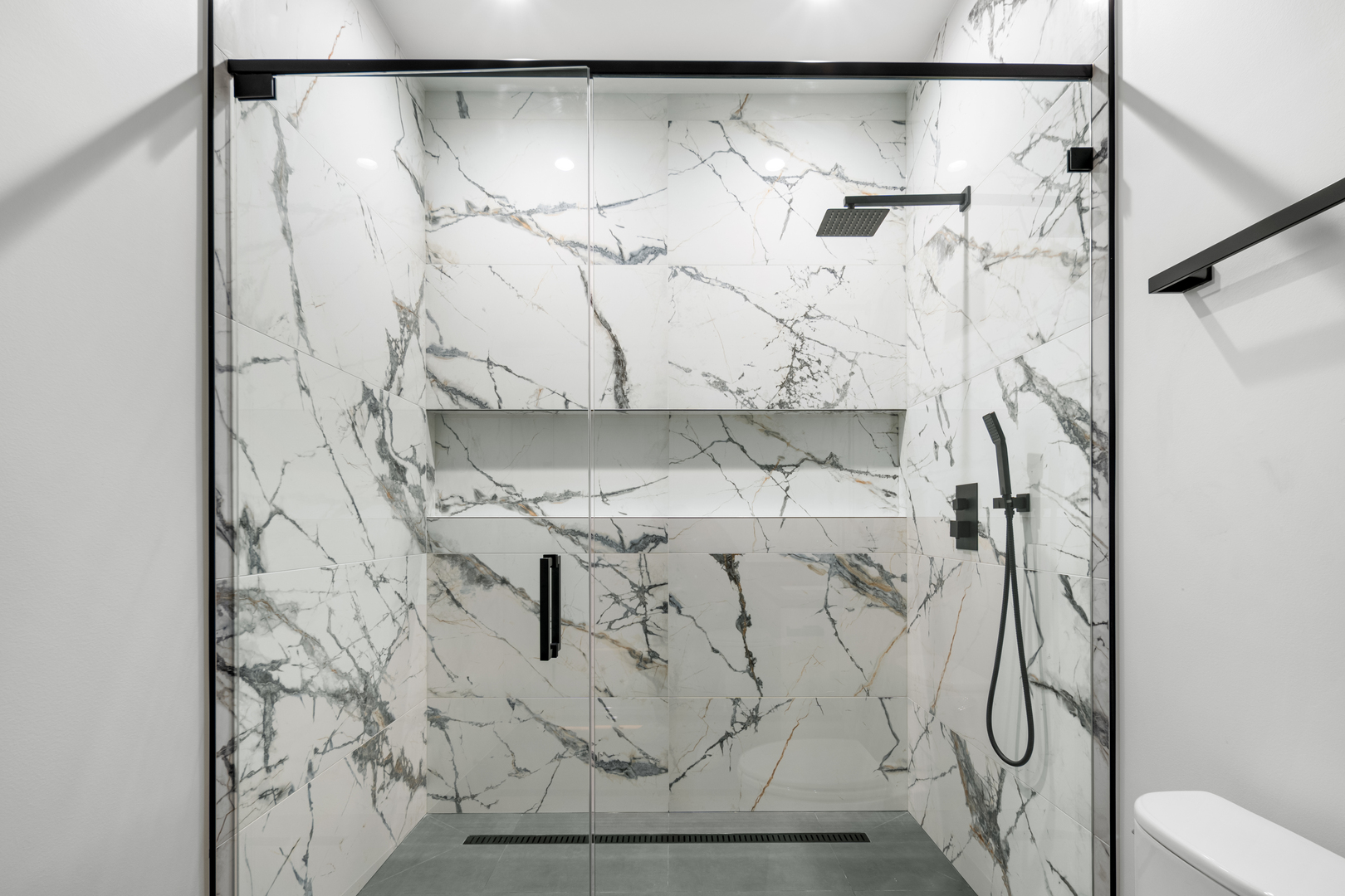 1331 West Taylor Street, Unit 3W Chicago, IL 60607 - Photo 13 of 22 Gallery Image 13