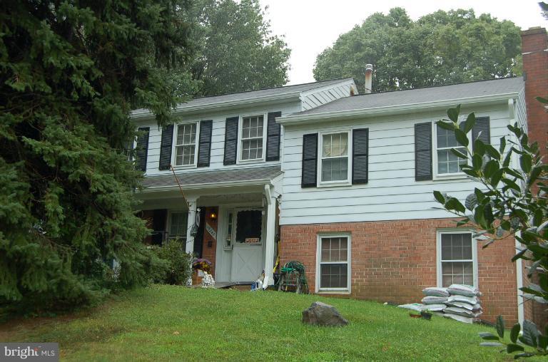 Exterior (Front)