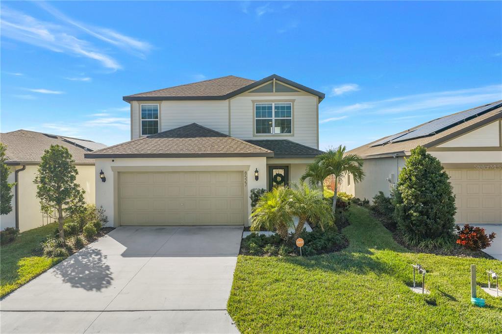 8527 Abalone Loop Palmetto, FL 34221 - Photo 1 of 44