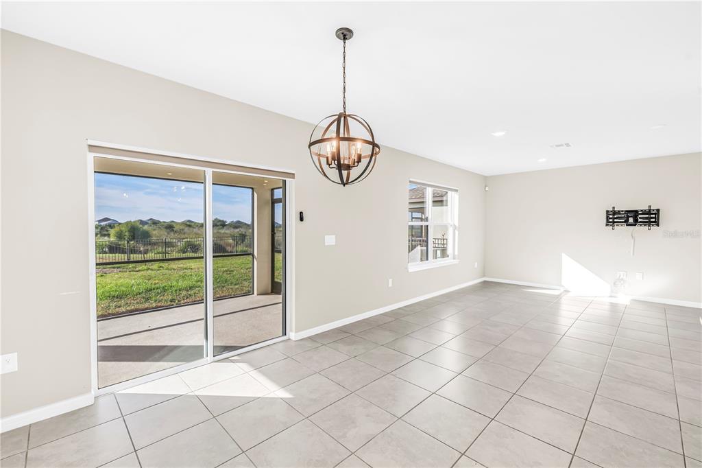 8527 Abalone Loop Palmetto, FL 34221 - Photo 14 of 44