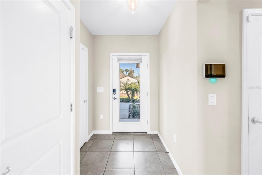 8527 Abalone Loop Palmetto, FL 34221 - Photo 15 of 44