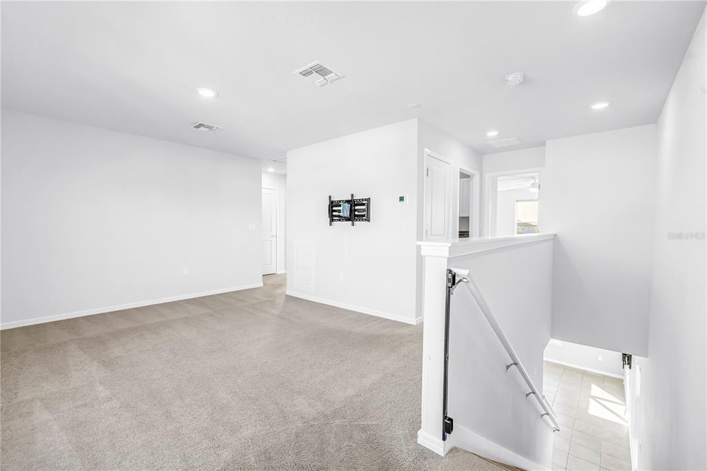 8527 Abalone Loop Palmetto, FL 34221 - Photo 20 of 44