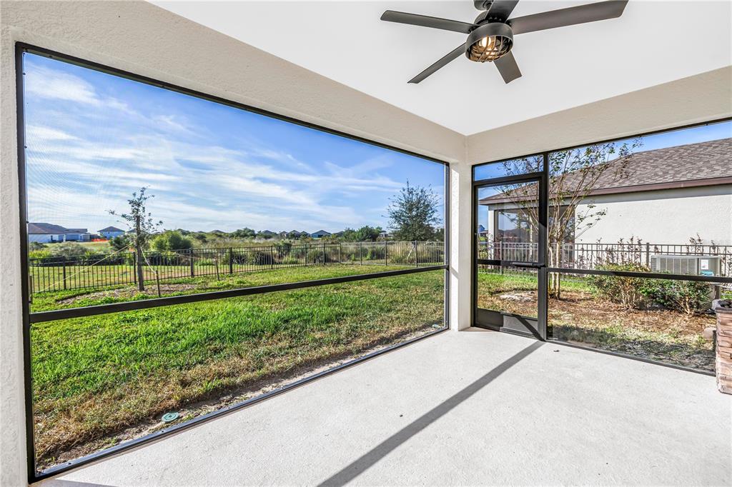 8527 Abalone Loop Palmetto, FL 34221 - Photo 35 of 44