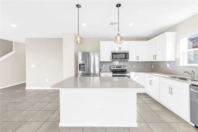 $3,200 | 8527 Abalone Loop, Palmetto, FL 34221