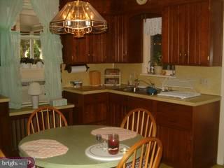 213 State Street Reading, PA 19607 - Photo 2 of 4 Gallery Image 2