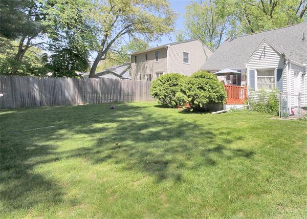 26 Granger Street Springfield, MA 01119 - Photo 17 of 18 a view of a yard in front of house