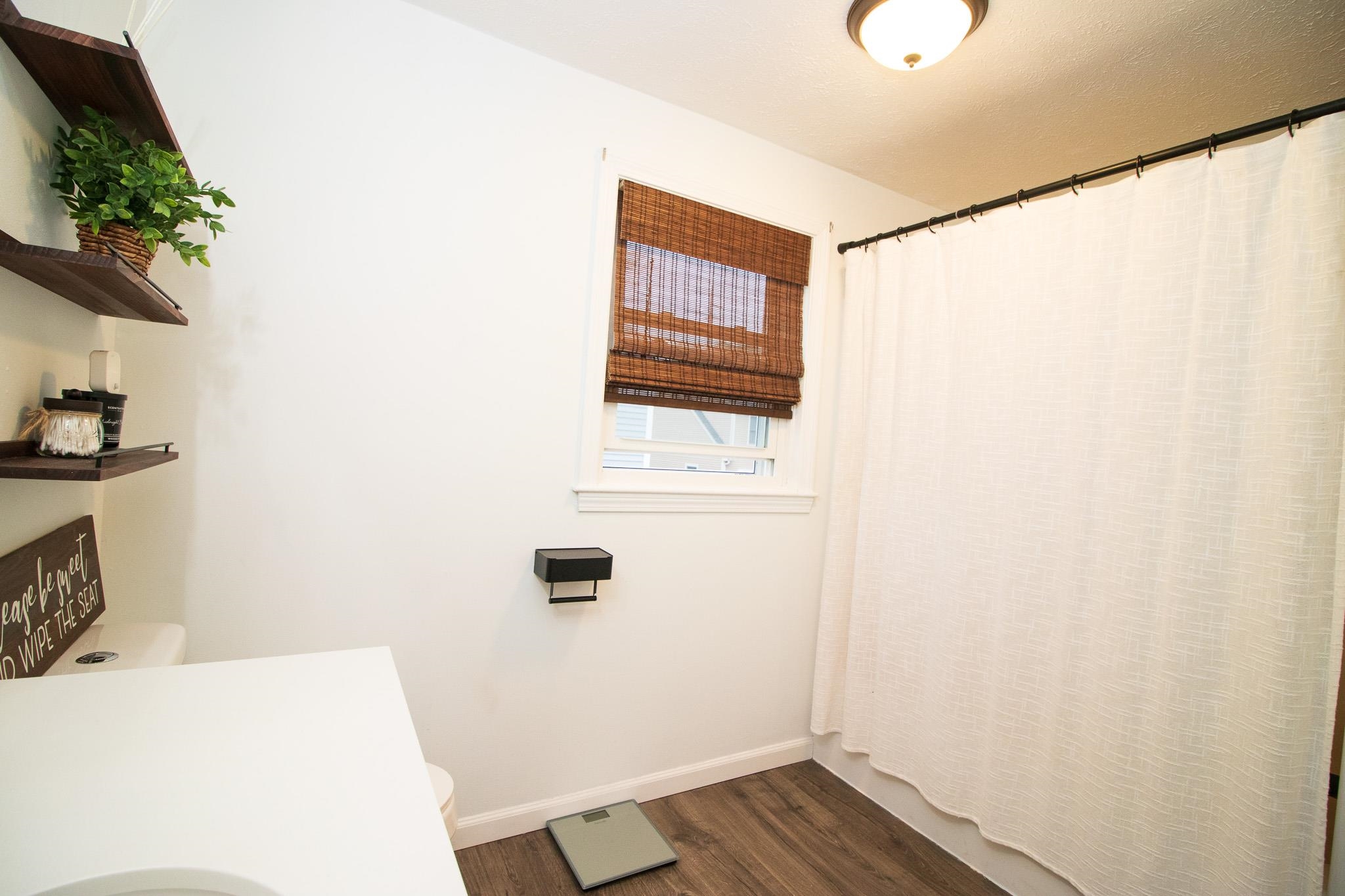 21 Joel Path Hudson, NH 03051 - Photo 42 of 55