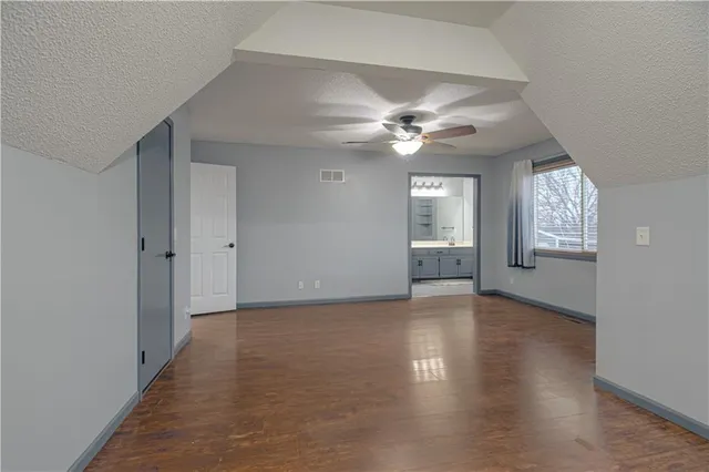 $550,000 | 887 201st Street, Holt, MO 64048