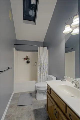 $550,000 | 887 201st Street, Holt, MO 64048