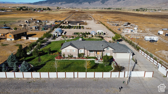 1103 North Brooklyn Road Monroe, UT 84754 - Photo 71 of 78 Aerial view of sparsely populated area with mountains