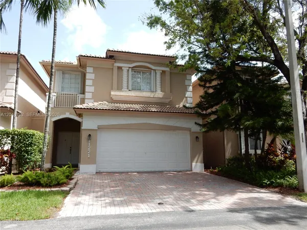 $4,300 | 11221 Northwest 73rd Street, Unit 11221, Doral, FL 33178