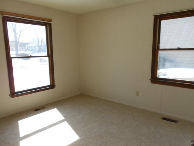 15 Old Post Road Montgomery, IL 60538 - Photo 13 of 14