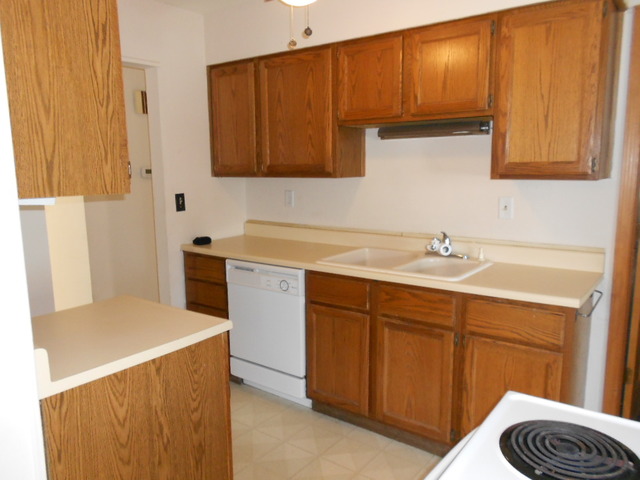 15 Old Post Road Montgomery, IL 60538 - Photo 9 of 14