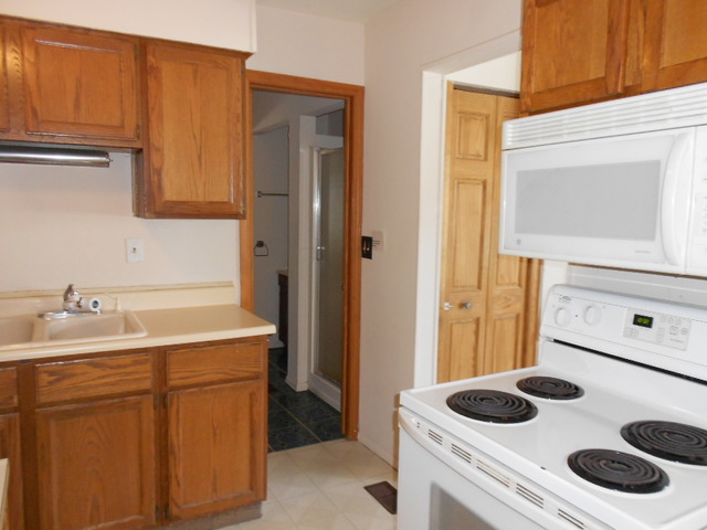 15 Old Post Road Montgomery, IL 60538 - Photo 10 of 14