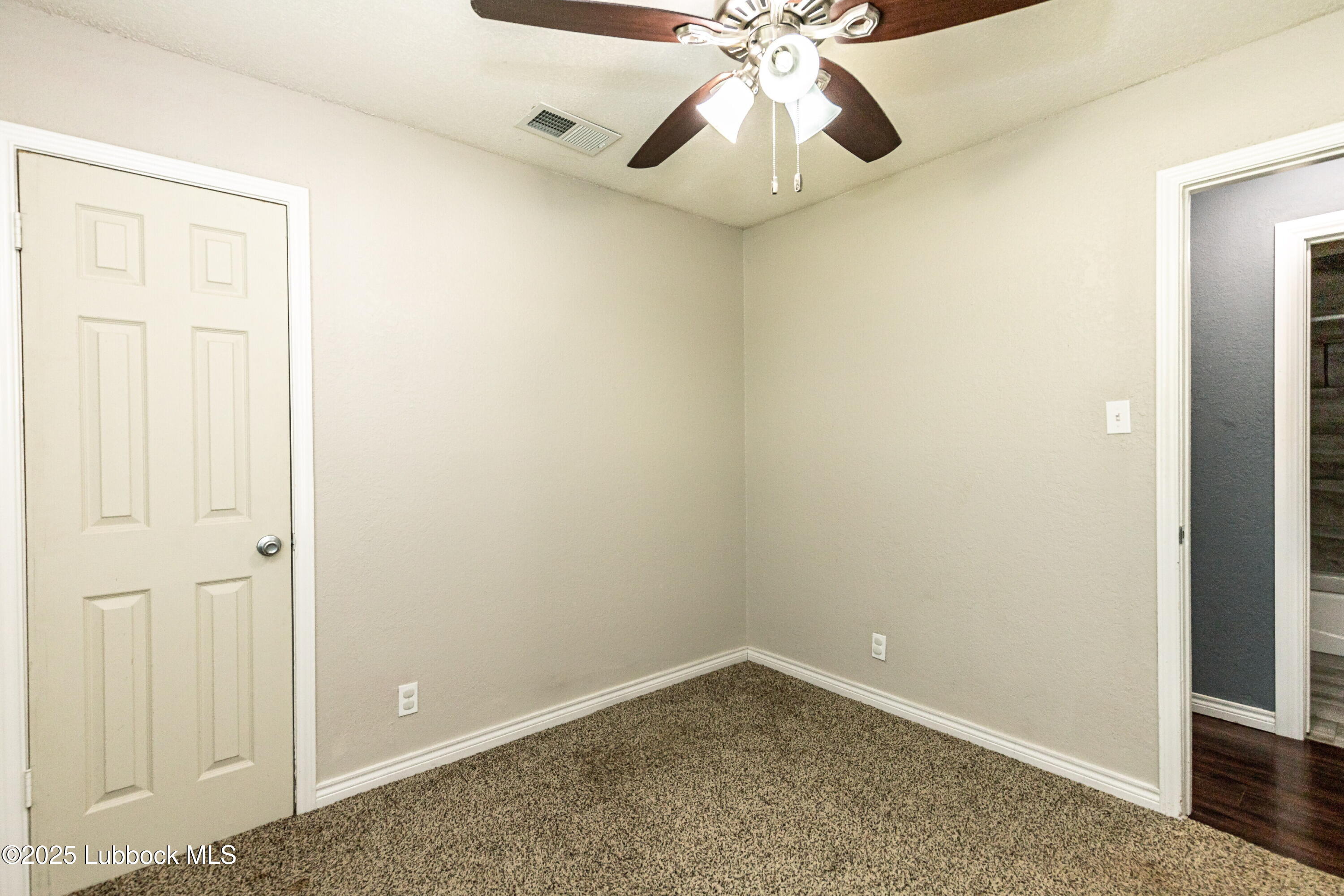 5310 45th Street Lubbock, TX 79414 - Photo 27 of 32 5310 45th-31