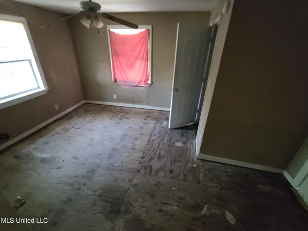 $65,000 | 7325 Grierson Street, Moss Point, MS 39563