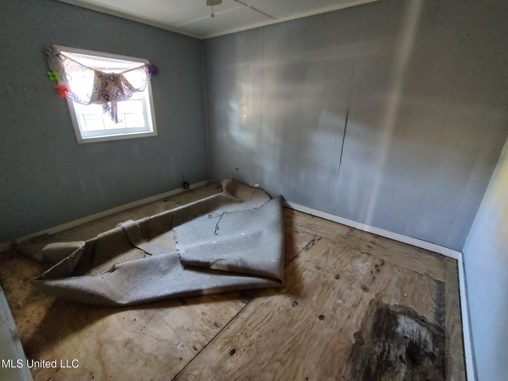 7325 Grierson Street Moss Point, MS 39563 - Photo 10 of 13 8768476423347717037