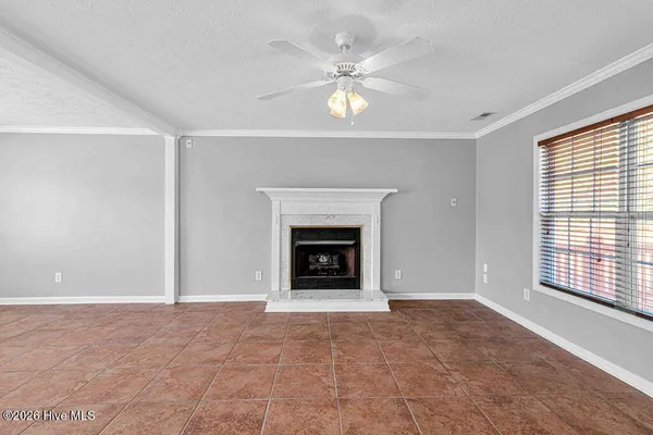 $2,150 | 302 Altavista Loop, Jacksonville, NC 28546