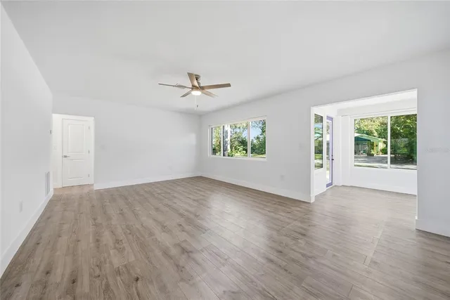 $475,000 | 204 22nd Street West, Bradenton, FL 34205