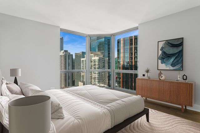 $538,000 | 195 North Harbor Drive, Unit 3808, Chicago, IL 60601