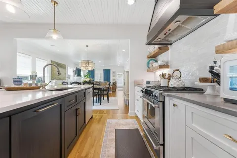 $295,500 | 1305 Kirkman Street, Lake Charles, LA 70601