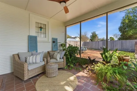 $295,500 | 1305 Kirkman Street, Lake Charles, LA 70601