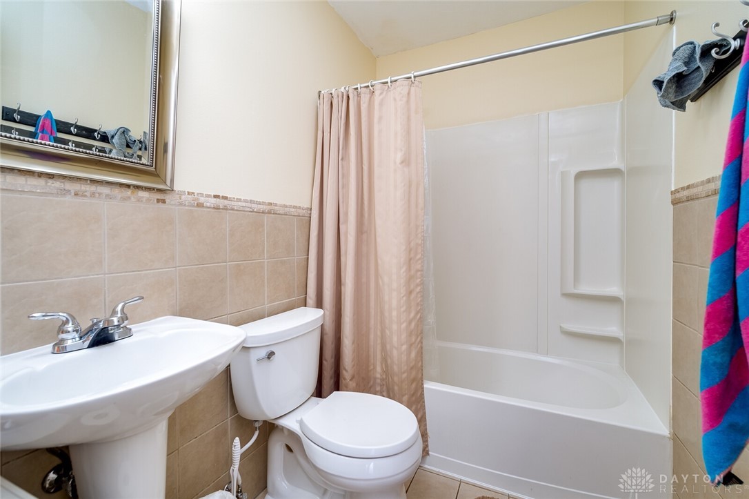 2883 Red Oak Road Dayton, OH 45432 - Photo 22 of 31 Gallery Image 22
