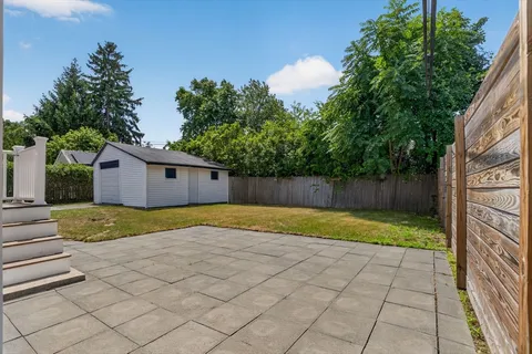 $849,000 | 51 Metropolitan Avenue, Boston, MA 02131