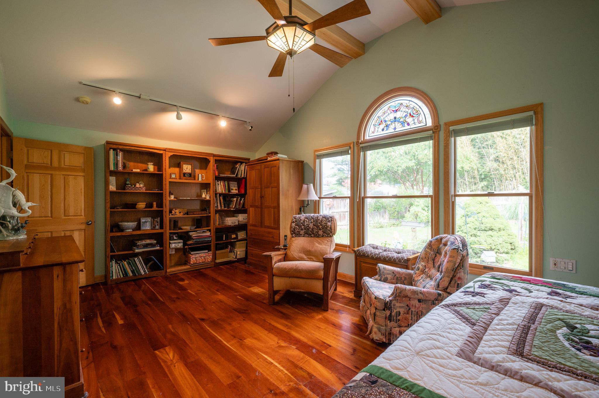 8003 Fairfax Road Alexandria, VA 22308 - Photo 12 of 35 Vaulted ceiling, wall of windows to watch 2 ponds