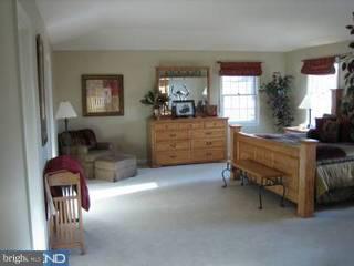 1628 Fairfield Road Yardley, PA 19067 - Photo 5 of 6 Gallery Image 5