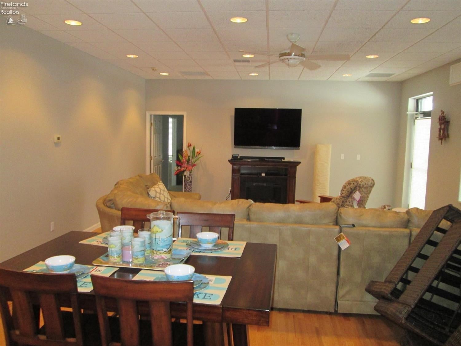 1546 Northwest Catawba Road, Unit A Port Clinton, OH 43452 - Photo 5 of 10 Gallery Image 5
