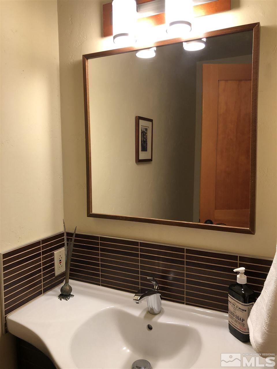65 Woodchuck Circle Reno, NV 89519 - Photo 8 of 24 Photo 8