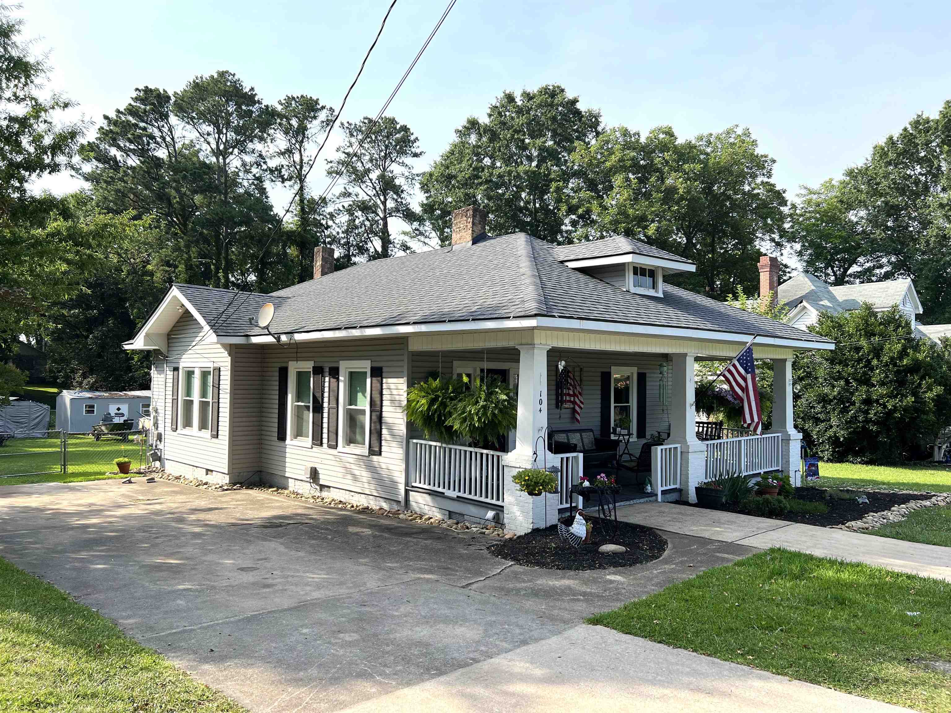 104 Lipscomb Street Gaffney, SC 29340 - Photo 4 of 29