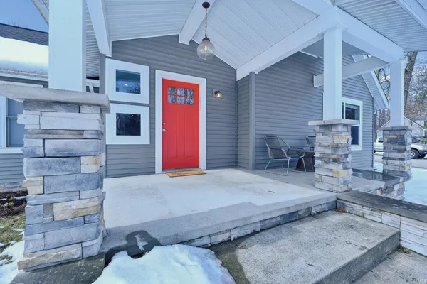 $435,000 | 51963 Grape Road, Granger, IN 46530