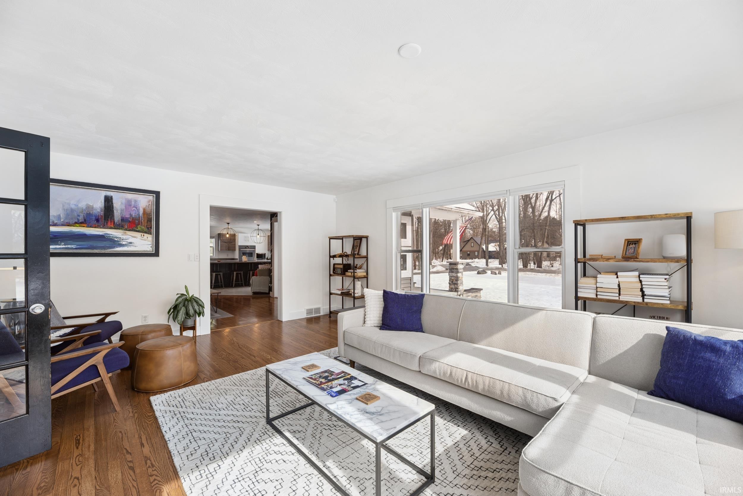 51963 Grape Road Granger, IN 46530 - Photo 11 of 32