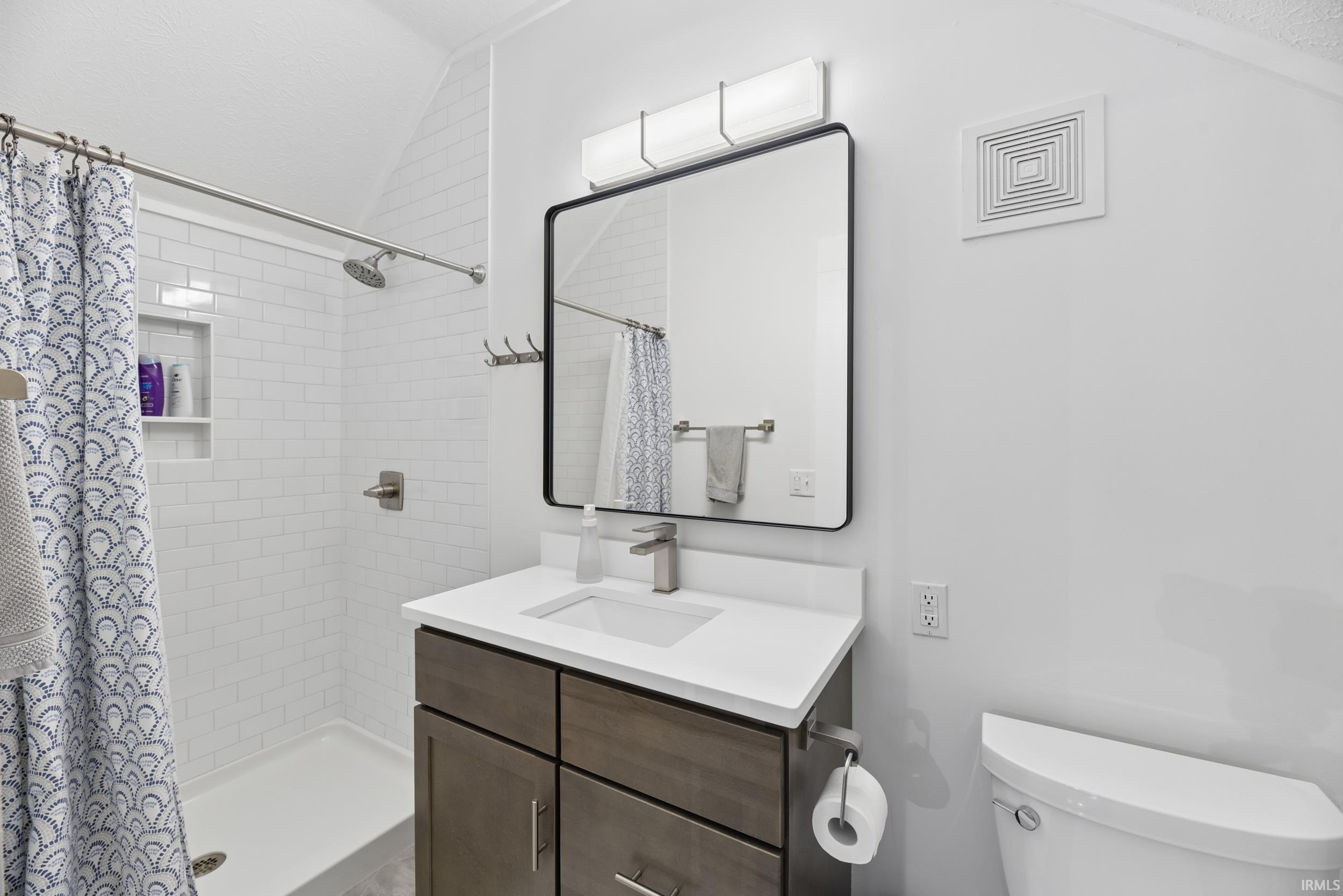 51963 Grape Road Granger, IN 46530 - Photo 25 of 32