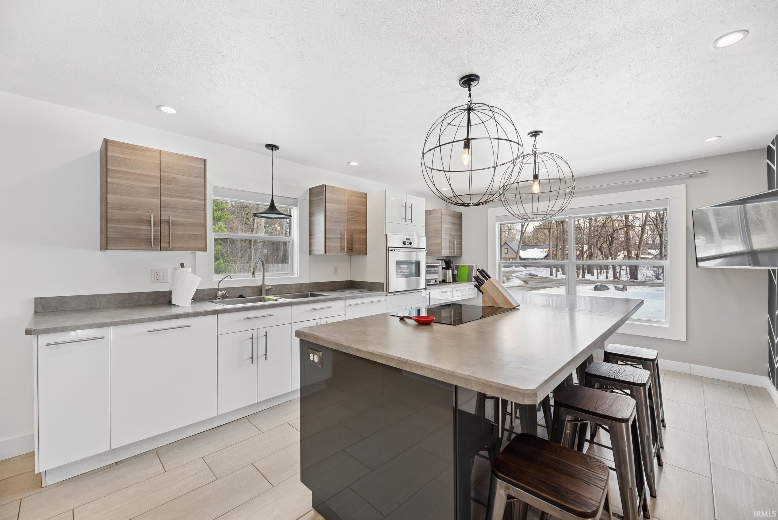 51963 Grape Road Granger, IN 46530 - Photo 7 of 32