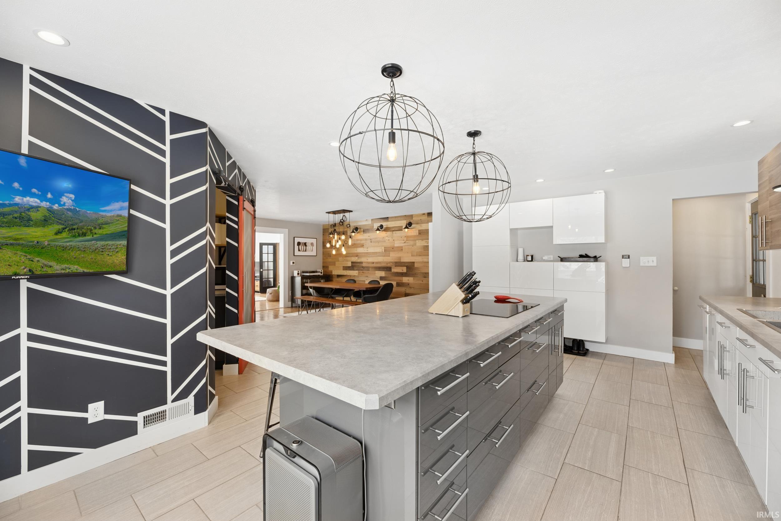 51963 Grape Road Granger, IN 46530 - Photo 9 of 32