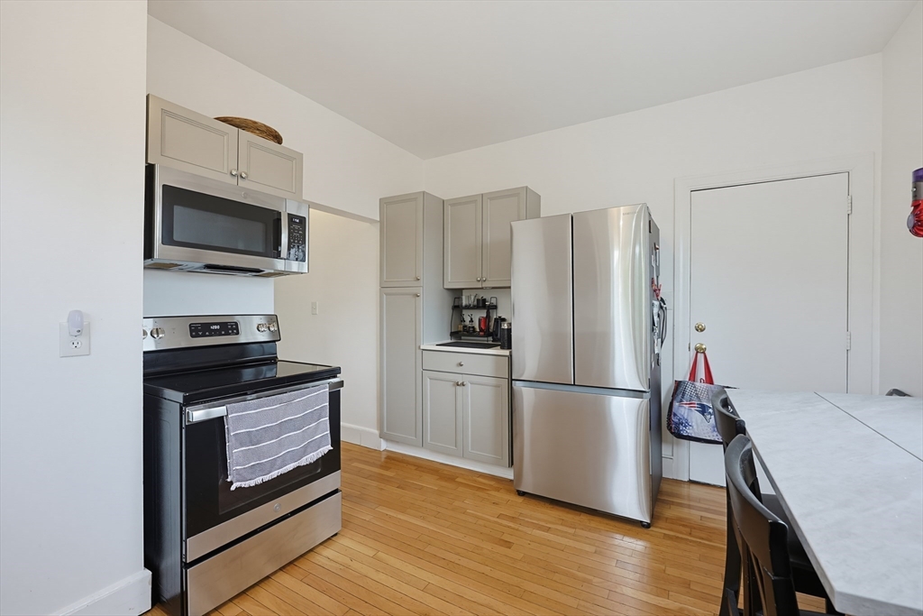 87 Broad Street, Unit 3 Lynn, MA 01902 - Photo 8 of 25