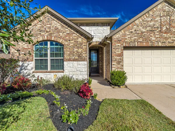 $3,000 | 14106 Pinebrook Thistle Court, Cypress, TX 77429