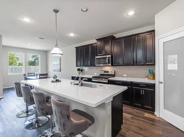 $3,000 | 14106 Pinebrook Thistle Court, Cypress, TX 77429